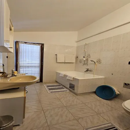 Apartment Nestor - Two Bedroom With Sea View A4 Tribunj (Sibenik-Knin)
