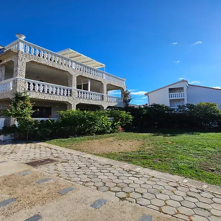 In Tribunj Near Scenic Beaches Daire Tribalj