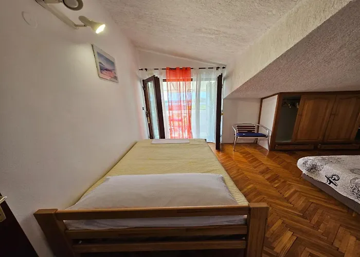 In Tribunj Near Scenic Beaches Tribalj