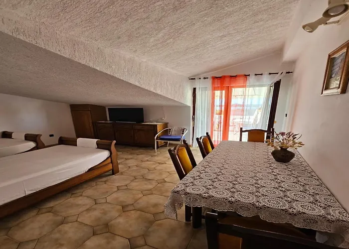 In Tribunj Near Scenic Beaches Tribalj